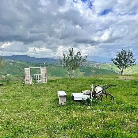 La Collina In Una Stanza - Atessa