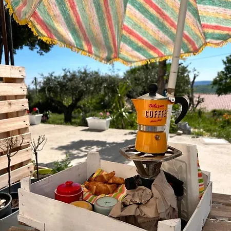 La Collina In Una Stanza - Atessa