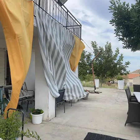 Bed & Breakfast La Collina In Stanza - 3*