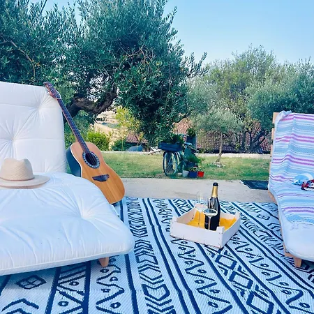 La Collina In Stanza - 3*