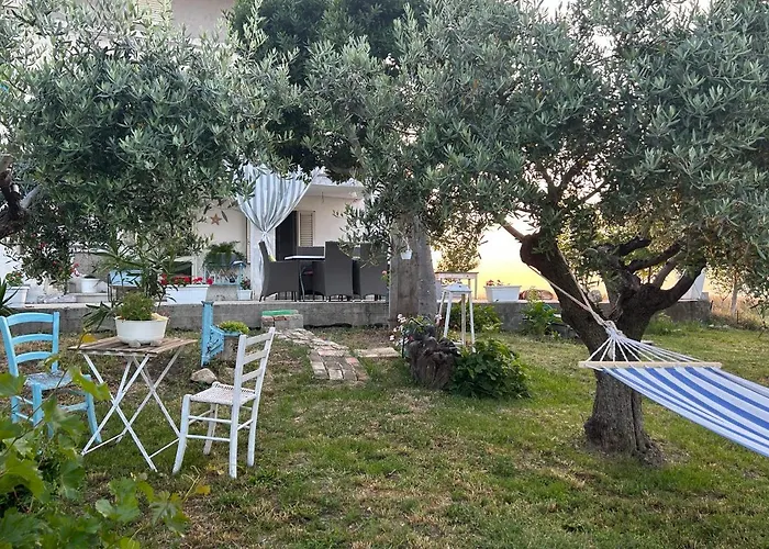 Bed & Breakfast La Collina In Stanza - 3*