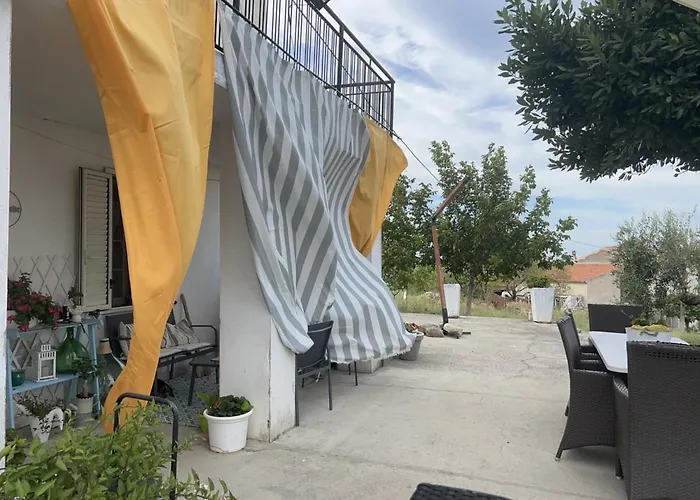 Bed & Breakfast La Collina In Stanza - 3*